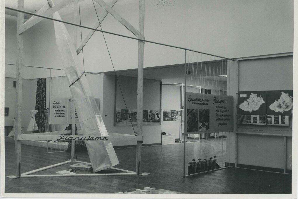 Žena a&nbsp;dnešek